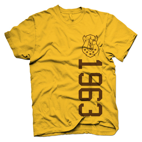 Iota Phi Theta CREST VERT T-shirt